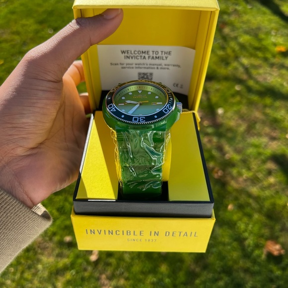 Invicta pro diver green men’s watch
